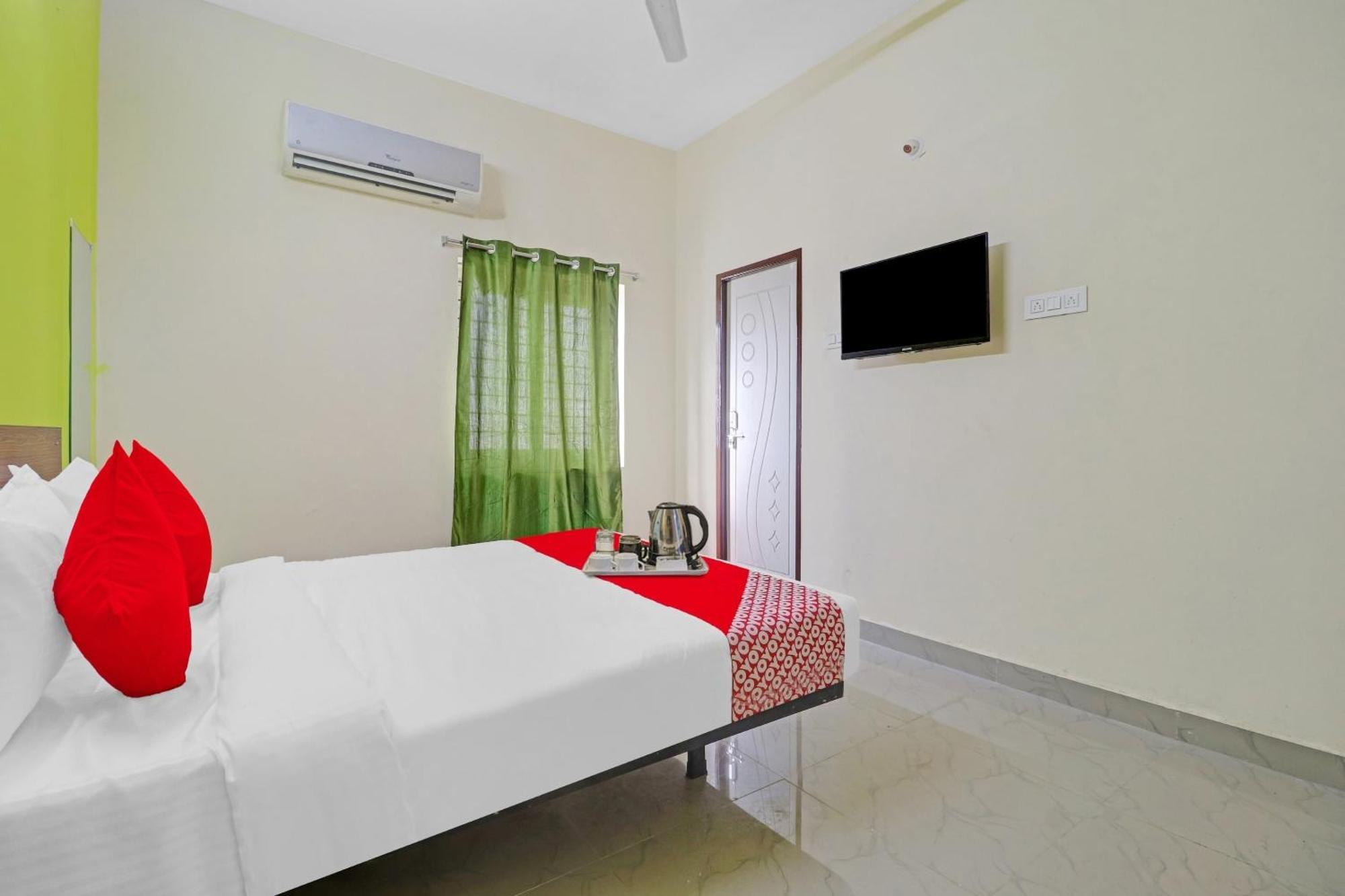 Super Collection O Elite Stay Near Habsiguda Metro Station Хайдарабад Экстерьер фото