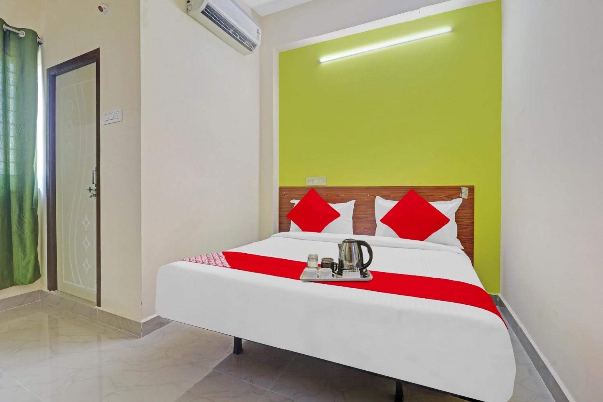 Super Collection O Elite Stay Near Habsiguda Metro Station Хайдарабад Экстерьер фото